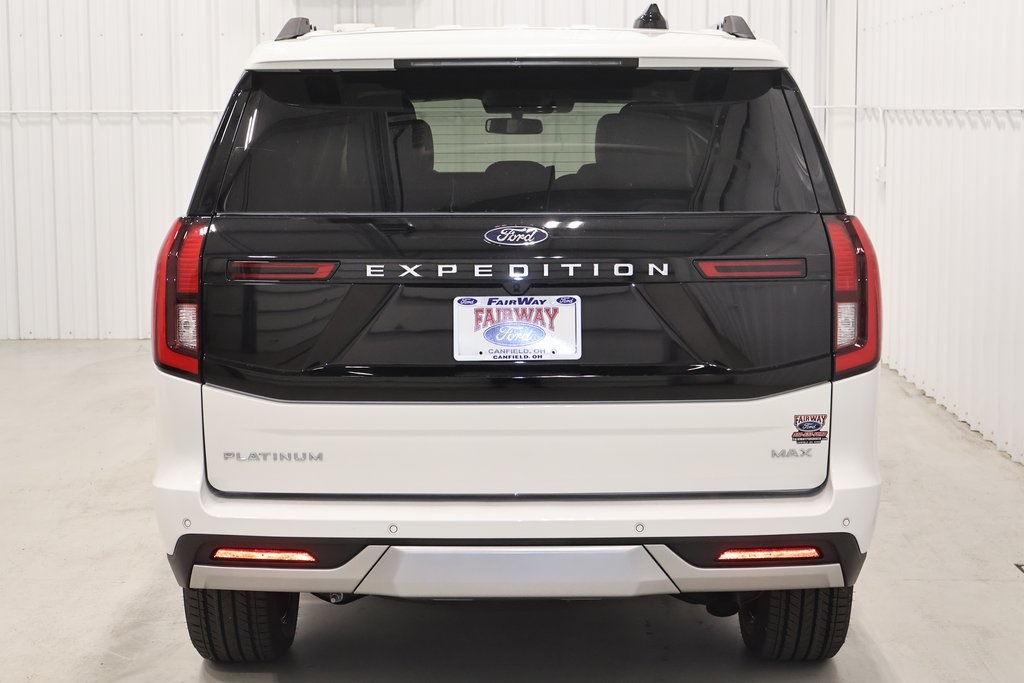 2025 Ford Expedition MAX Platinum photo 7