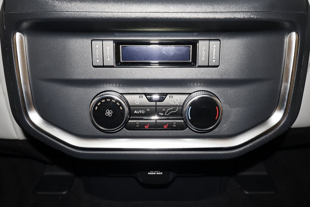 2025 Ford Expedition MAX Platinum photo 13