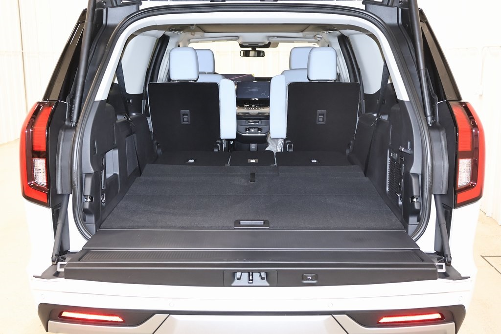 2025 Ford Expedition MAX Platinum photo 35