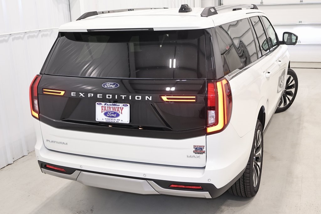 2025 Ford Expedition MAX Platinum photo 42