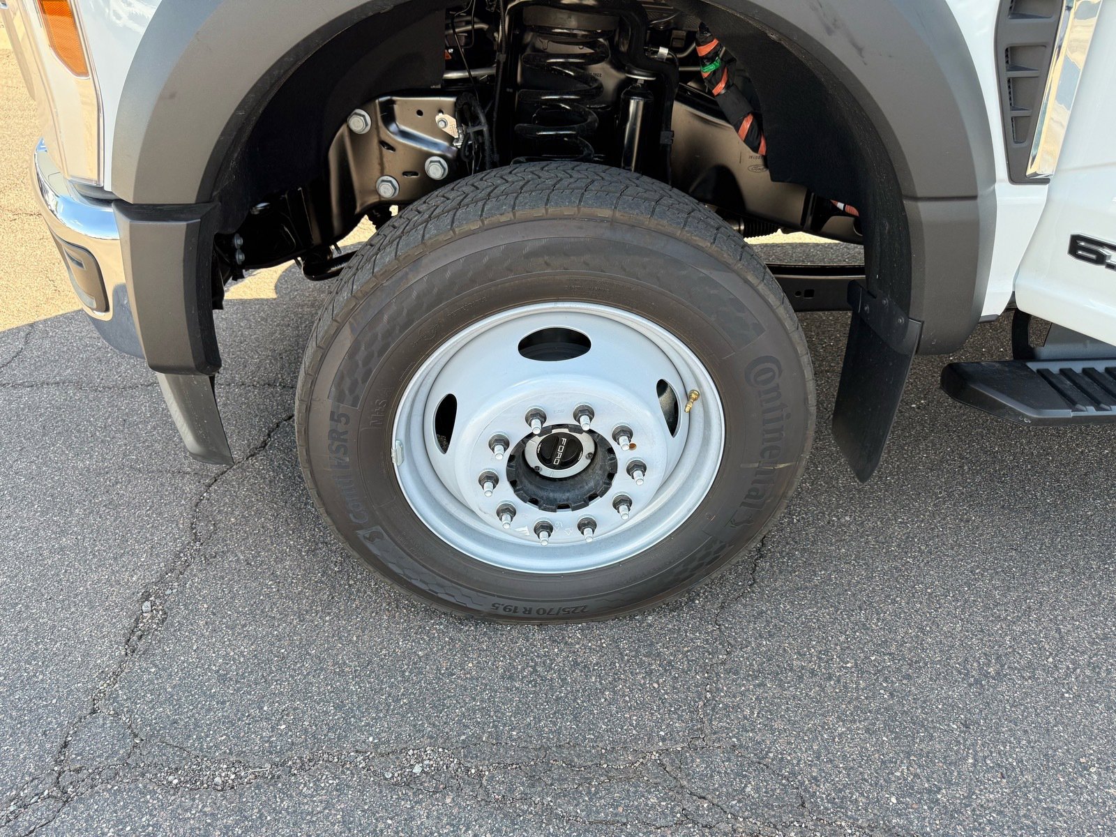 2026 Ford F-550 XL photo 29