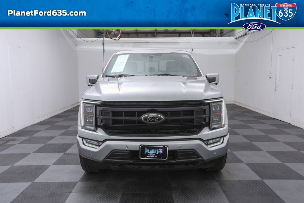2023 Ford F-150 Platinum photo 2