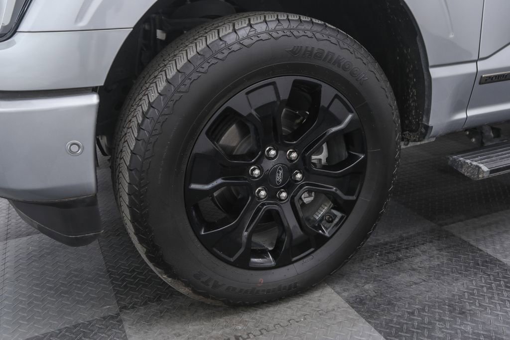 2023 Ford F-150 Platinum photo 8