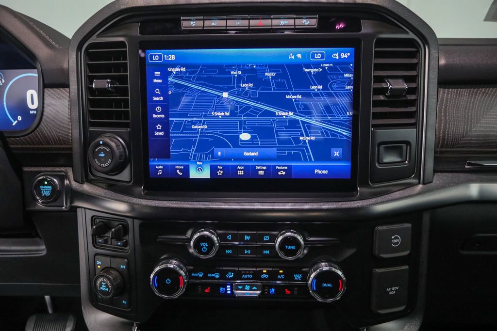 2023 Ford F-150 Platinum photo 16