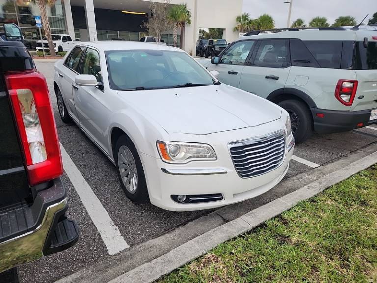 2014 Chrysler 300 Base