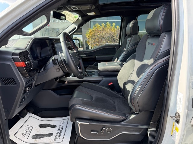 2024 Ford F-150 Raptor photo 22