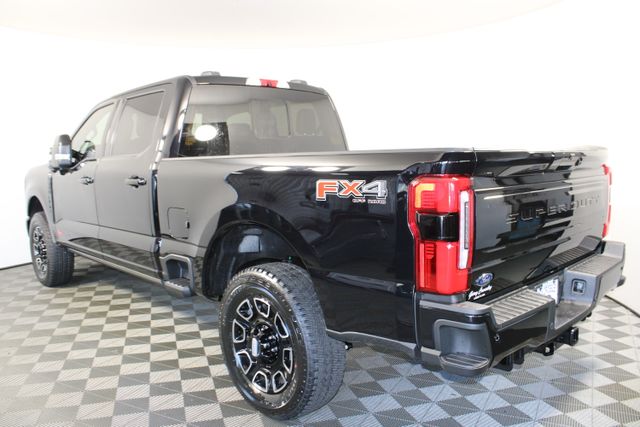 2026 Ford F-250 Platinum photo 4