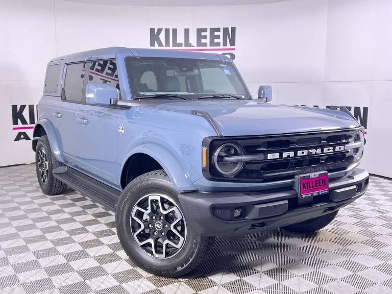 2025 Ford Bronco Outer Banks