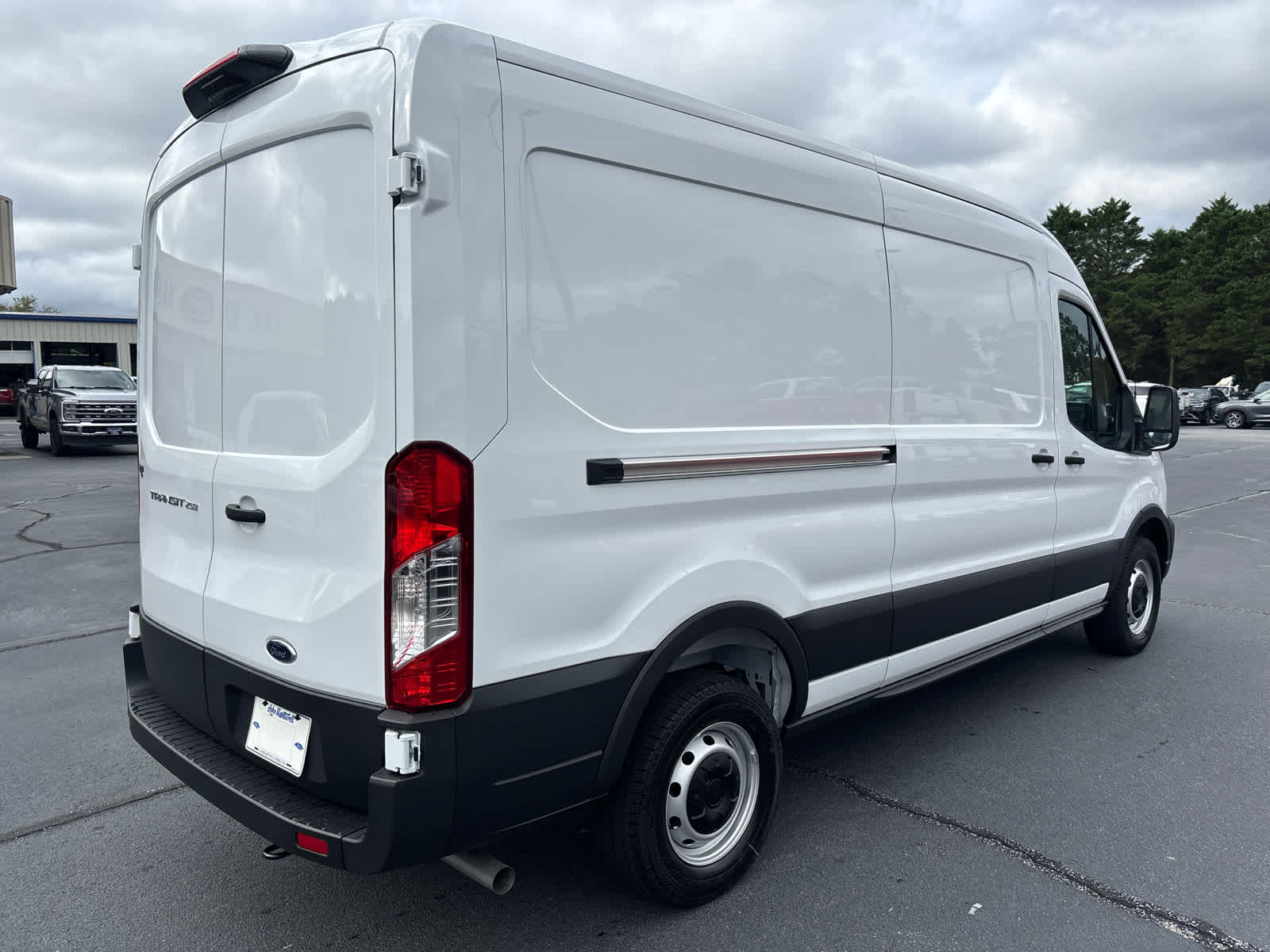 2025 Ford Transit Cargo Van photo 2