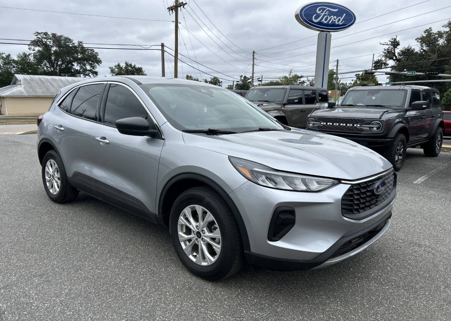 2024 Ford Escape Active's photo