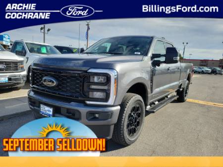 2026 Ford Super Duty F-350 SRW XLT