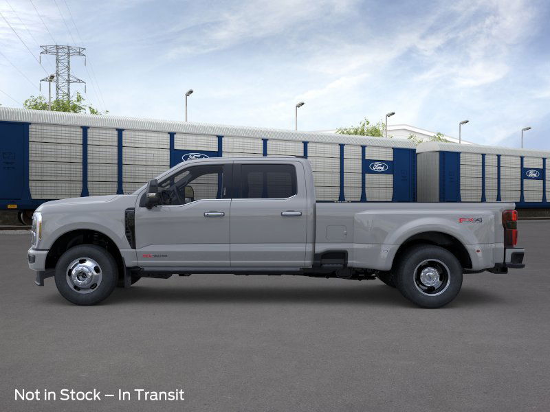2026 Ford F-350 Platinum photo 2