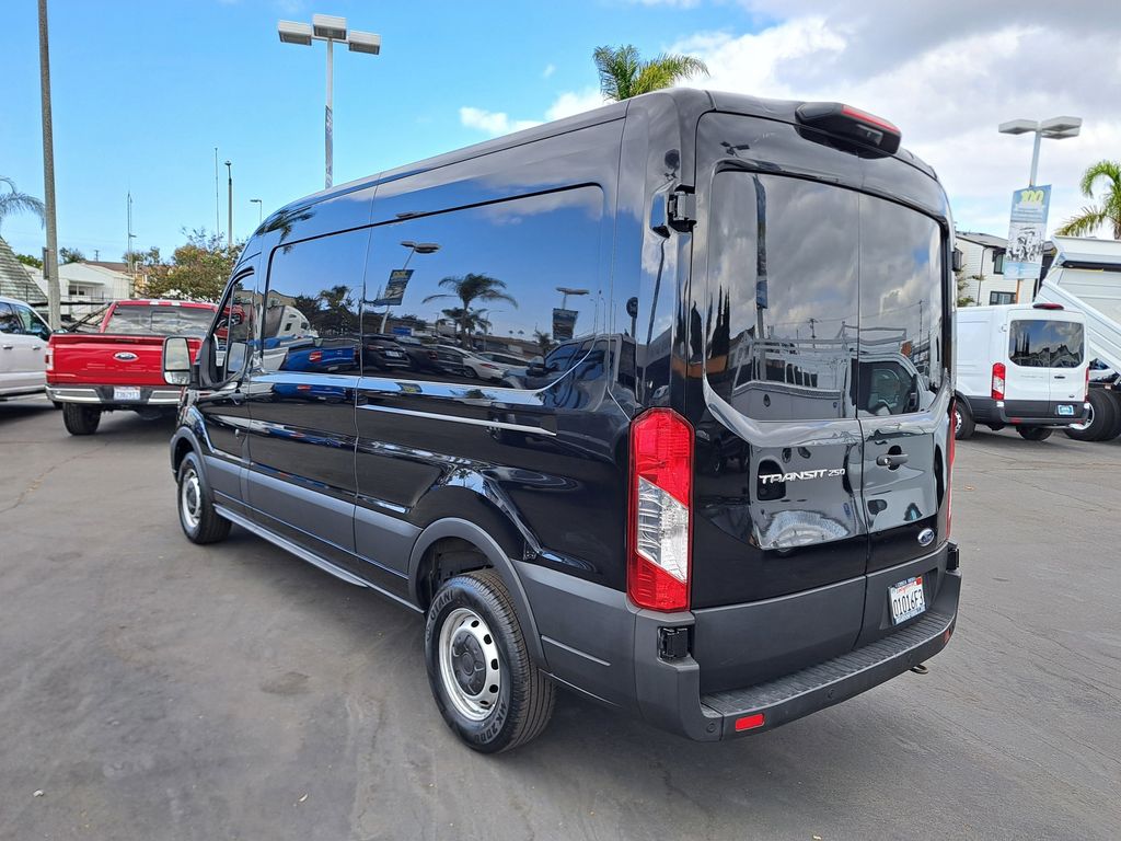 2021 Ford Transit photo 5