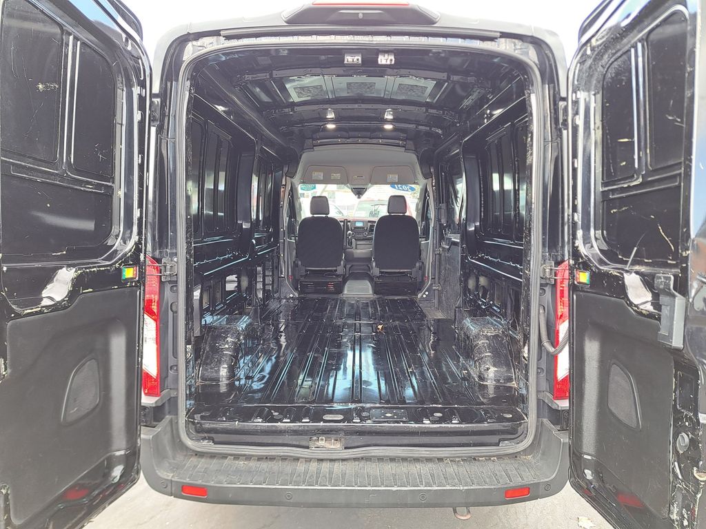 2021 Ford Transit photo 6