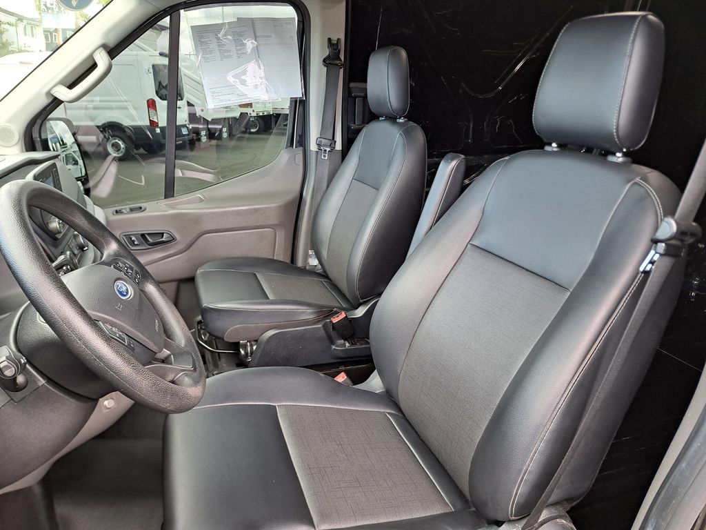 2021 Ford Transit photo 15