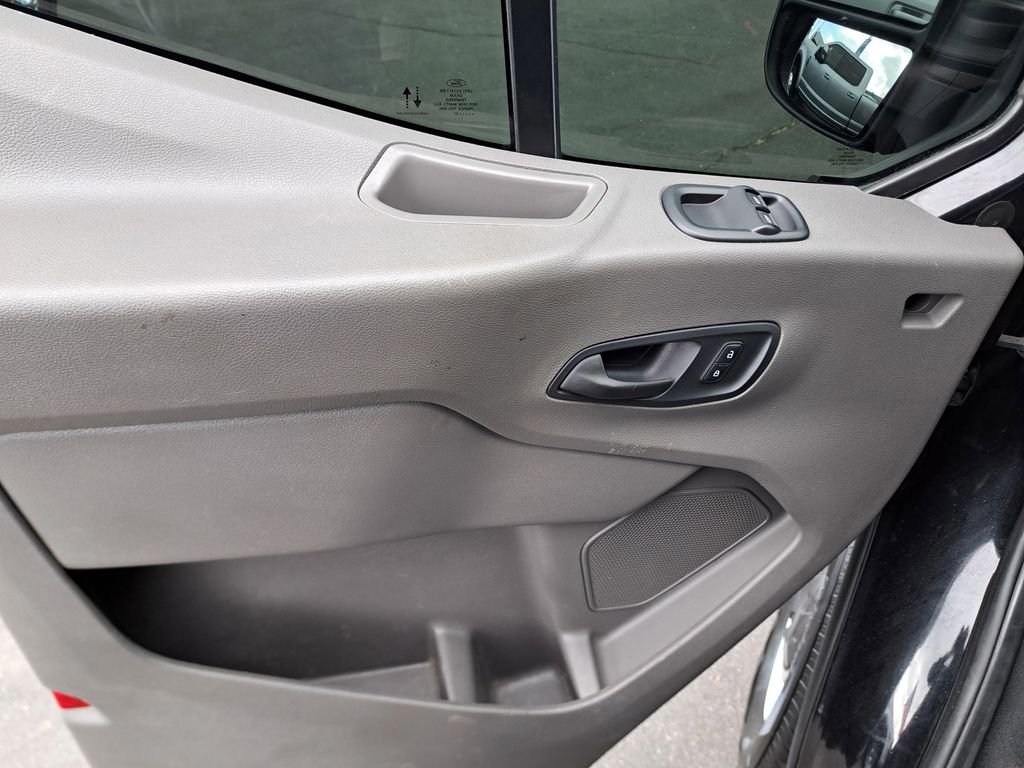 2021 Ford Transit photo 16