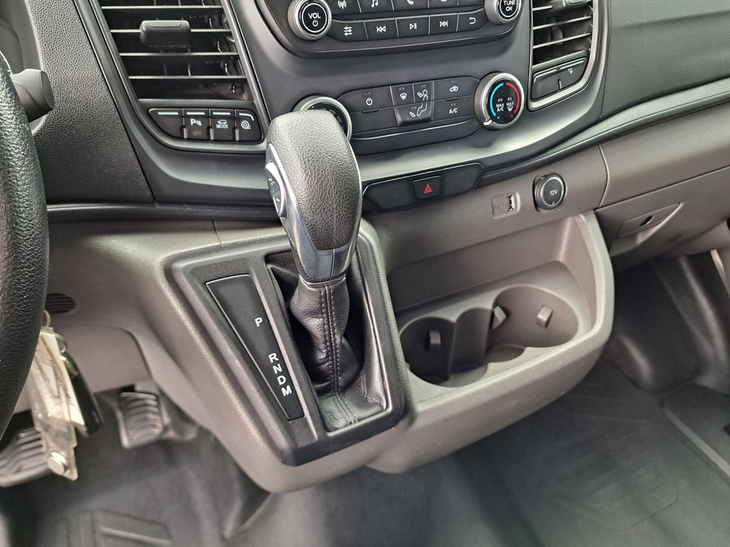 2021 Ford Transit photo 27