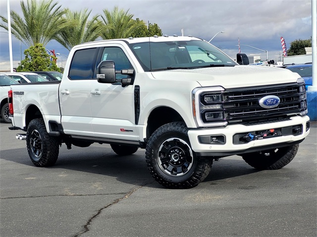 2026 Ford F-350SD Platinum