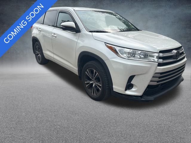 2018 Toyota Highlander LE