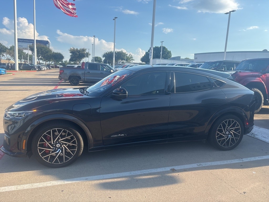 Used 2022 Ford Mustang Mach-E GT AWD with VIN 3FMTK4SX4NMA58900 for sale in Irving, TX