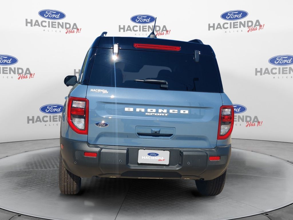 2025 Ford Bronco Sport Outer Banks photo 2