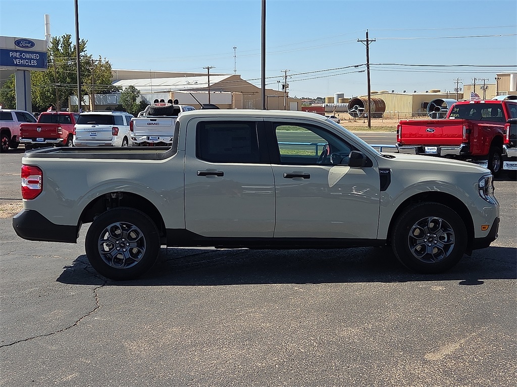 2025 Ford Maverick XLT photo 3