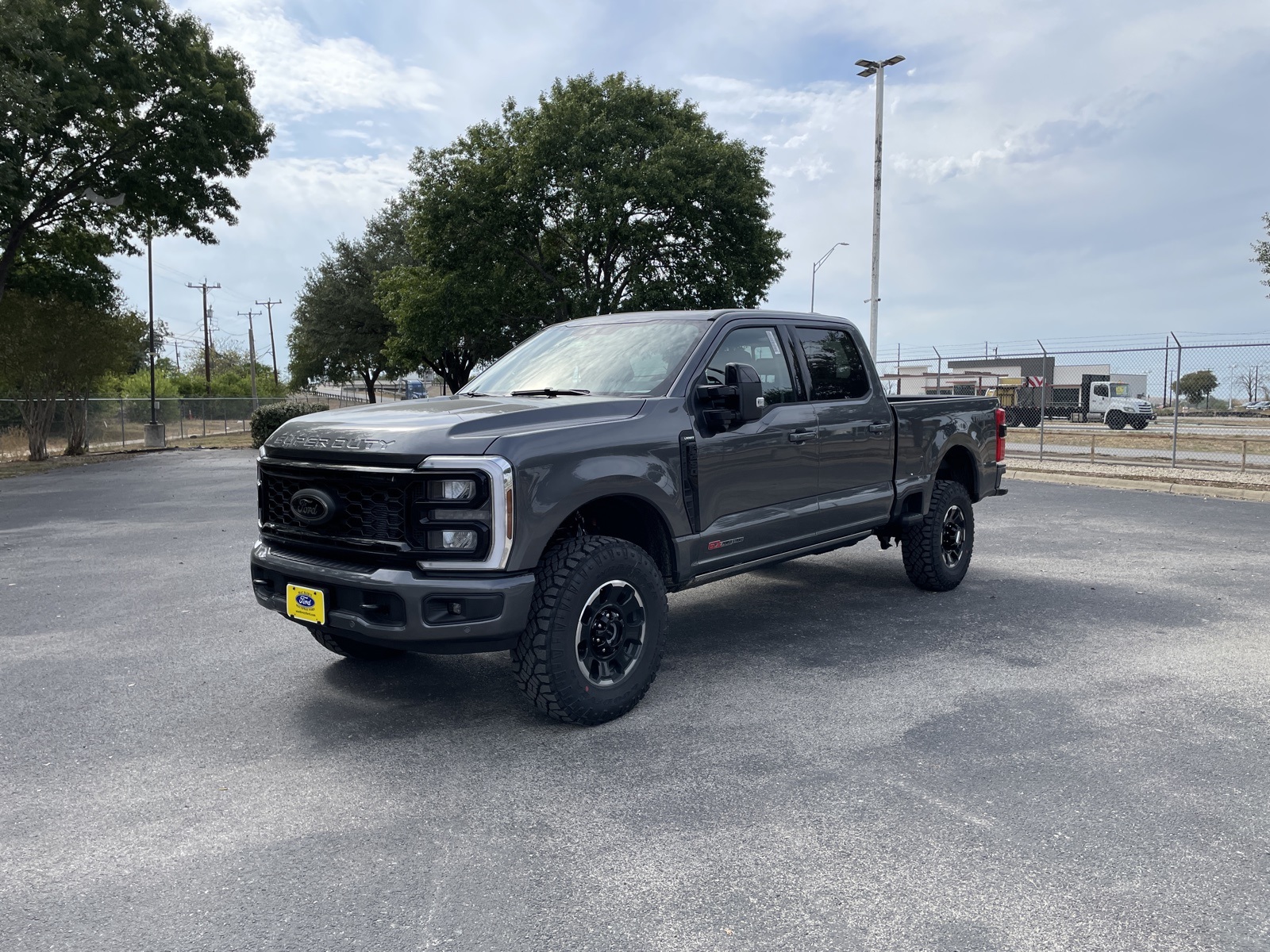 2026 Ford F-250 Super Duty Lariat's photo