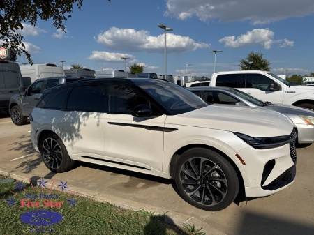 2024 Lincoln Nautilus Black Label