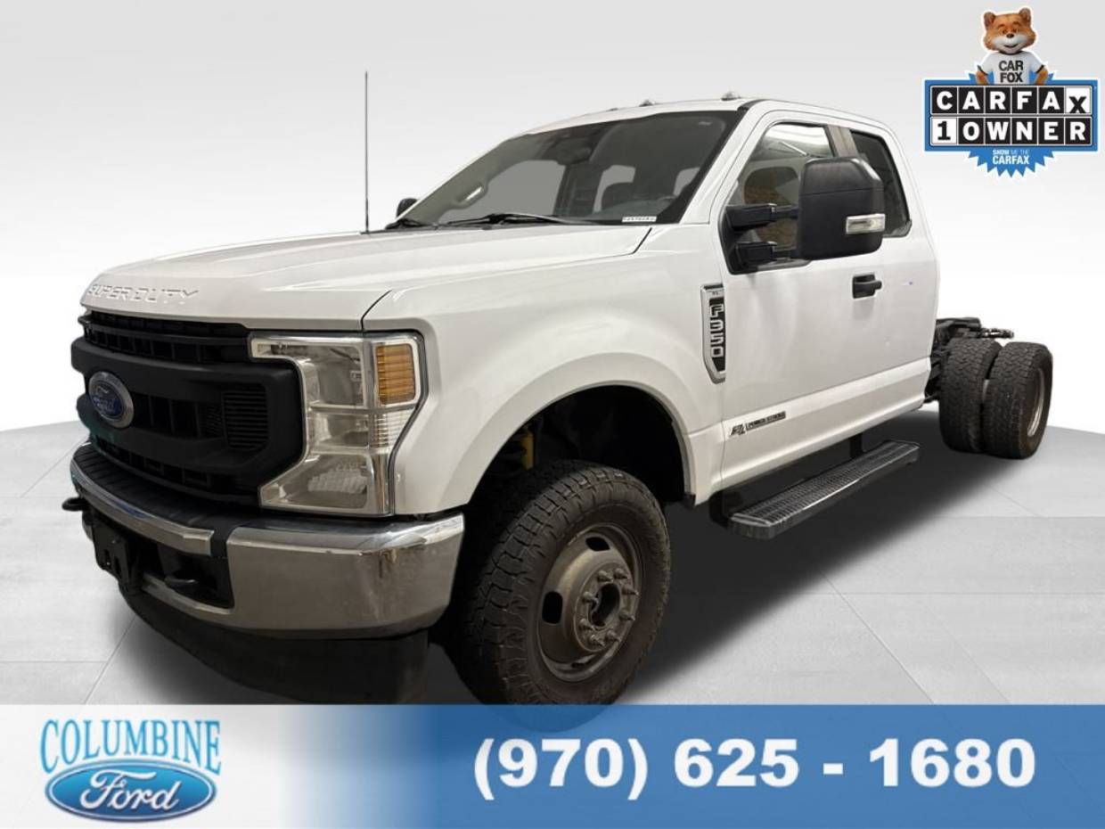2022 Ford F-350 Super Duty Chassis Cab XL's photo