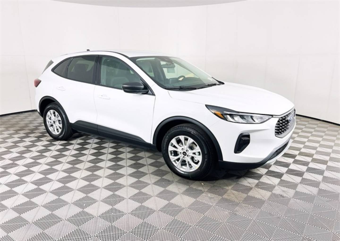 2025 Ford Escape Active's photo