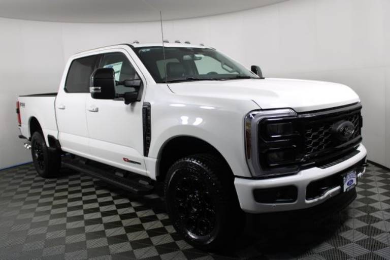 2025 Ford Super Duty F-350 SRW LARIAT