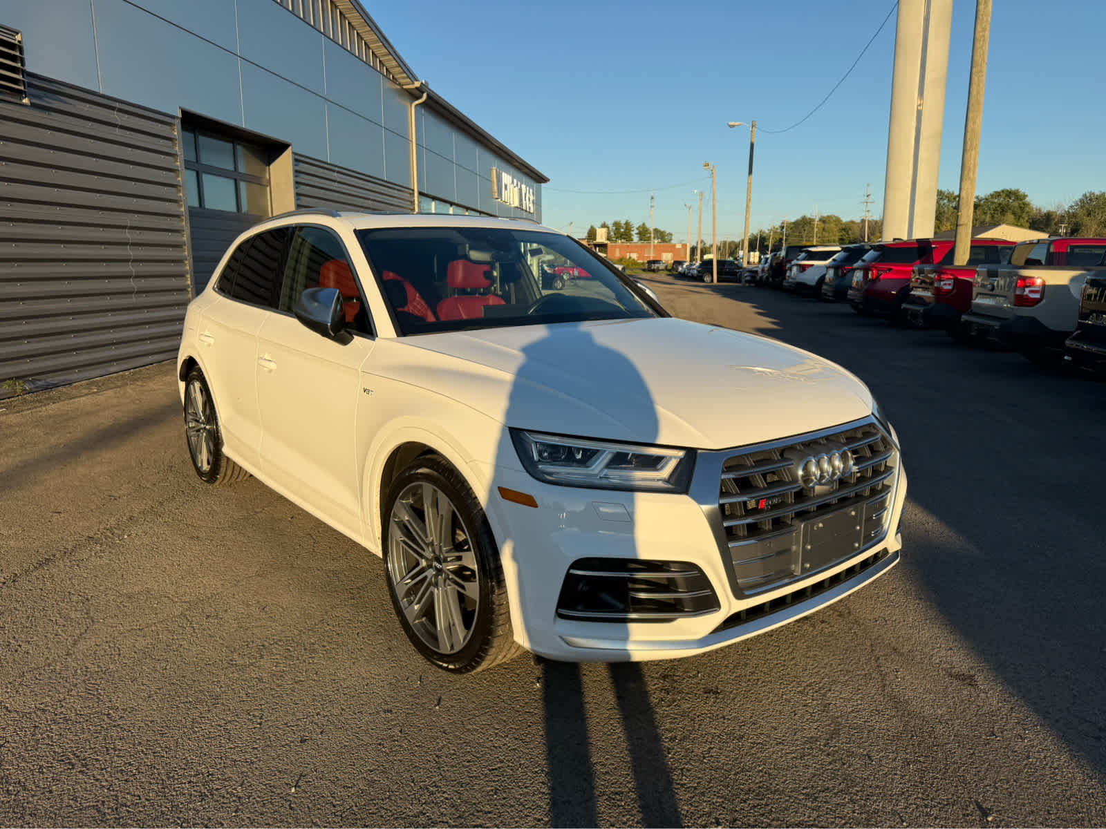 2018 Audi SQ5 Prestige photo 2