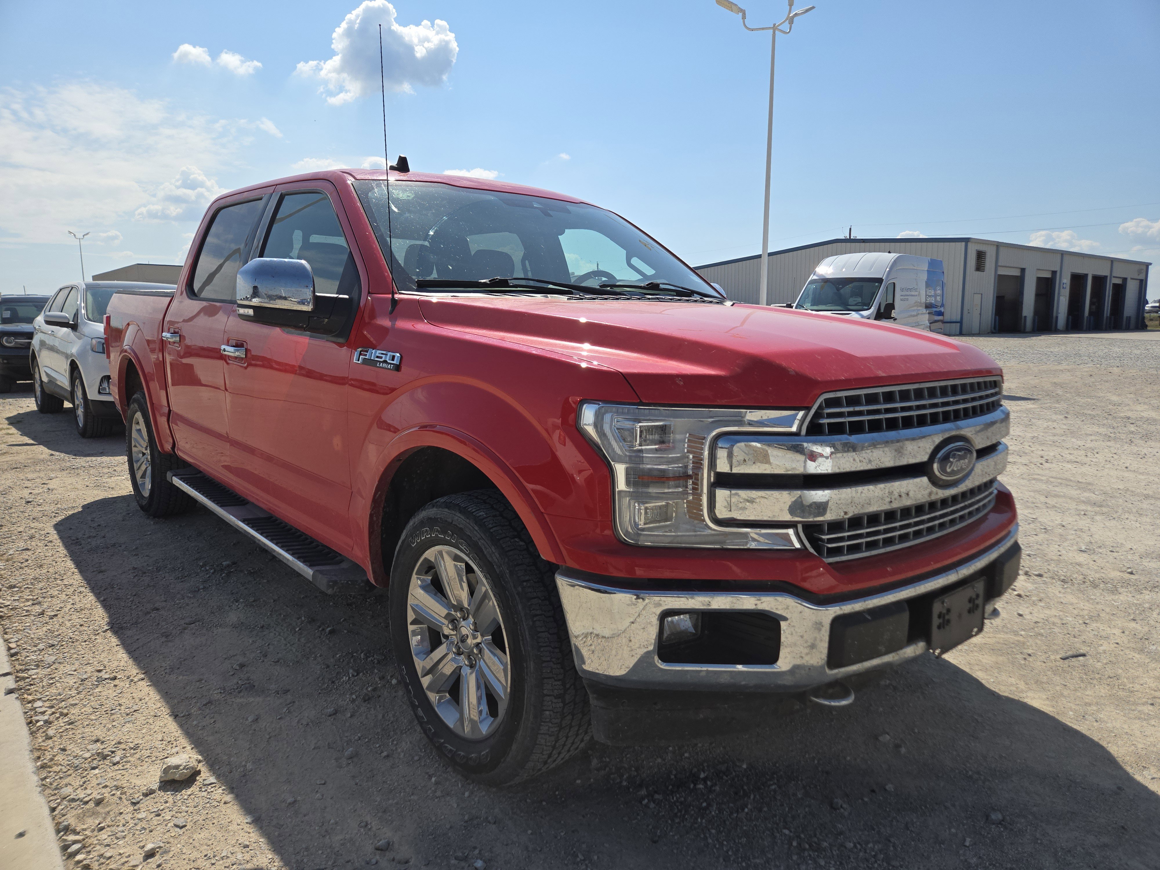 2020 Ford F-150 Lariat photo 2