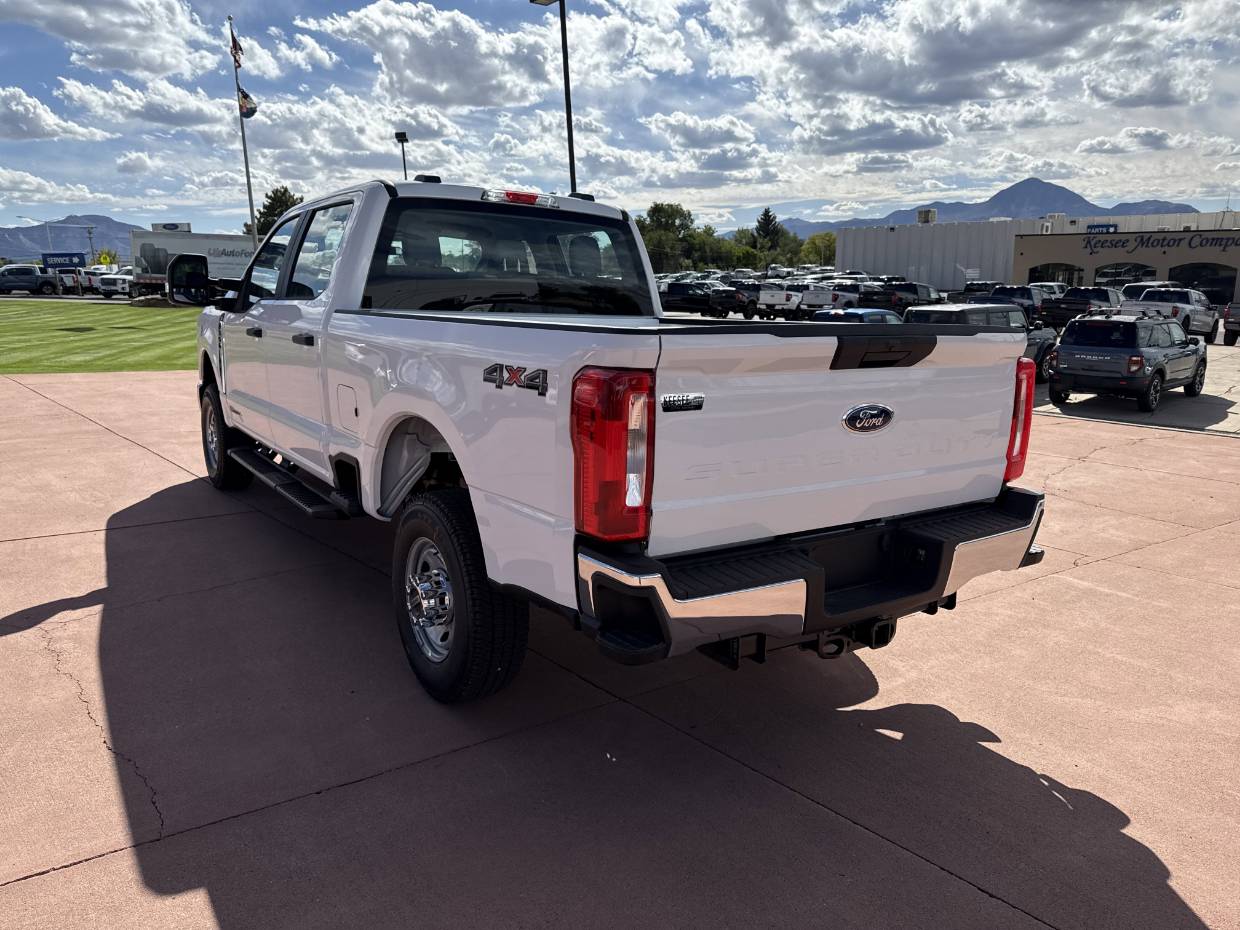 2026 Ford F-350 Super Duty XL - Photo 7
