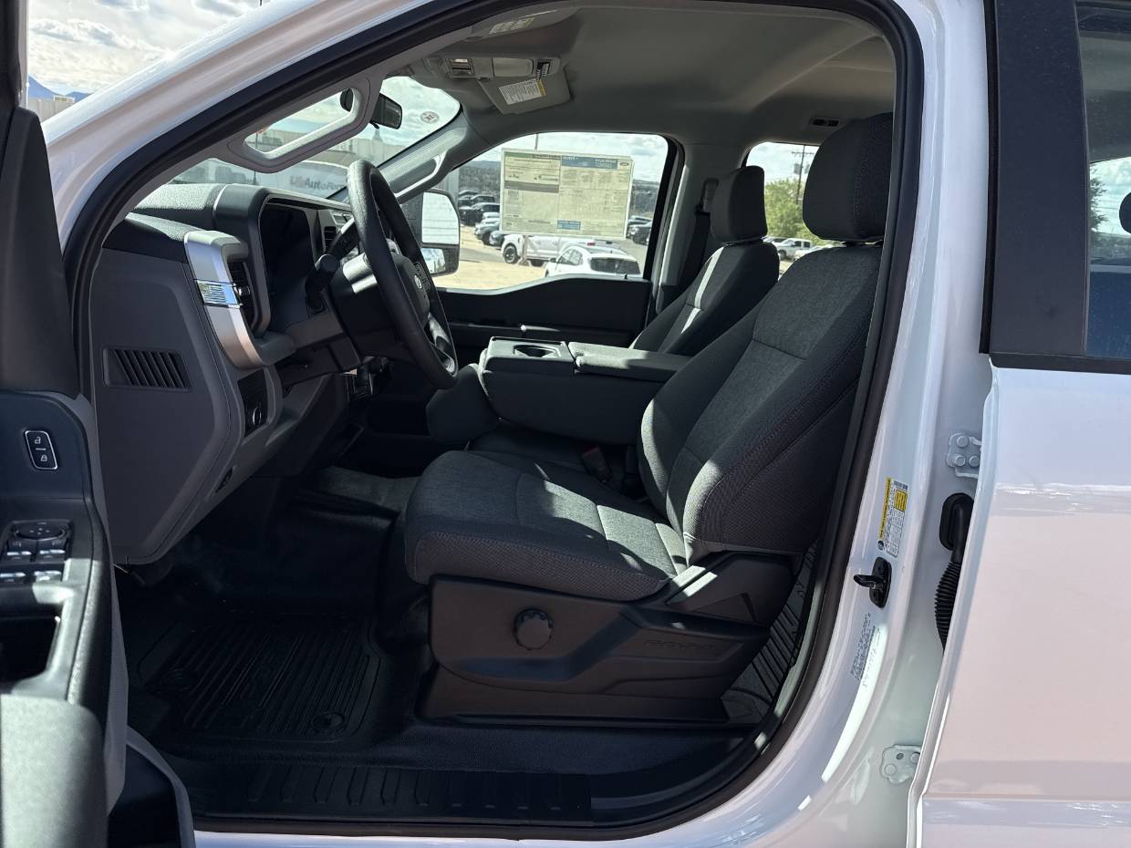 2026 Ford F-350 Super Duty XL - Photo 11