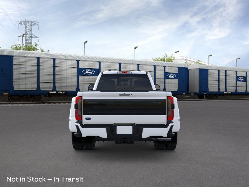 2026 Ford F-450 photo 3