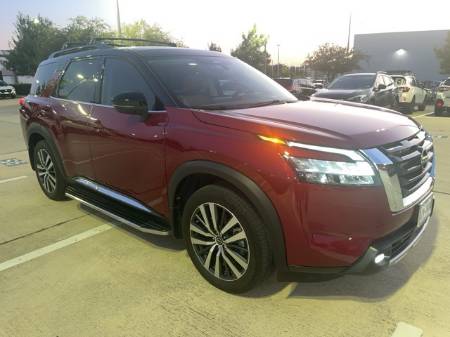 2022 Nissan Pathfinder Platinum