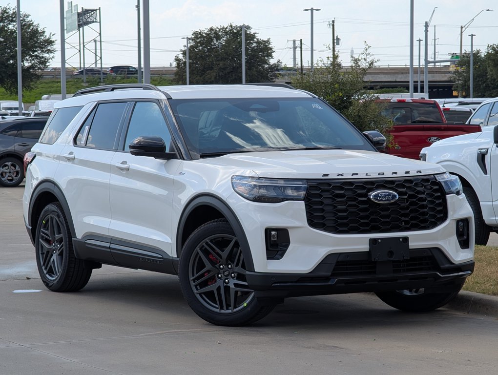 New 2025 Ford Explorer ST-Line