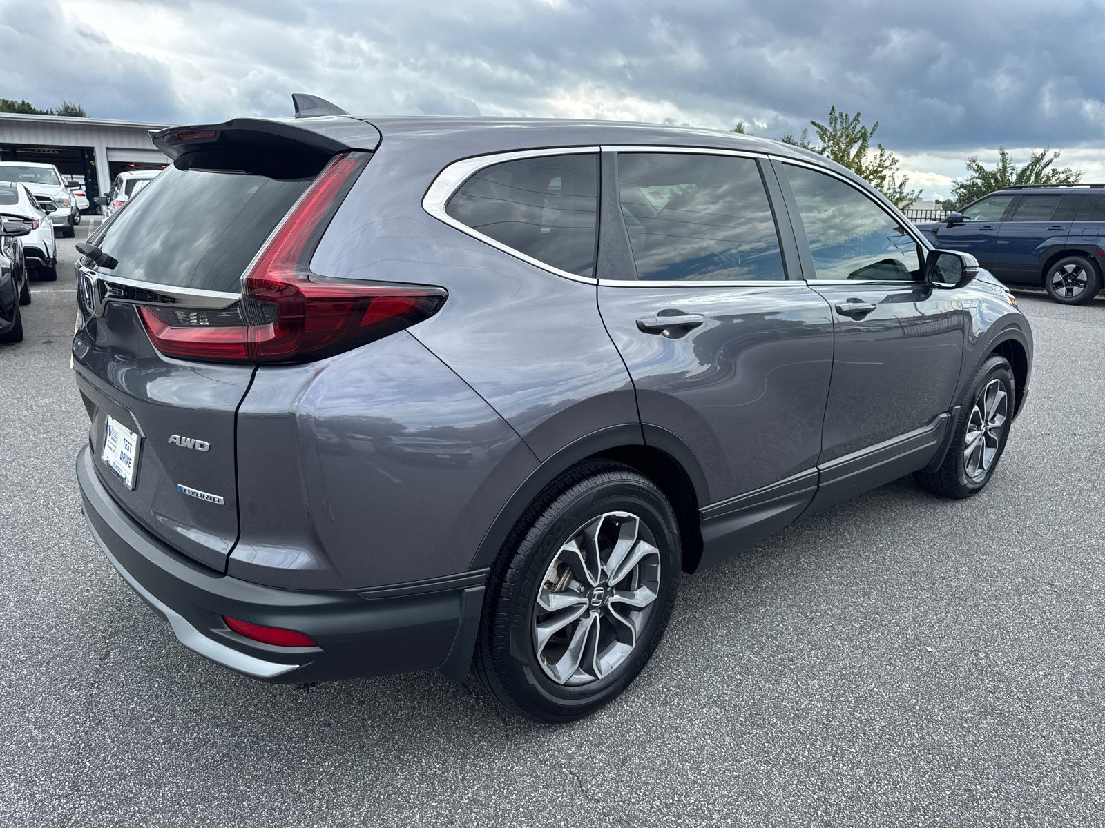 2022 Honda CR-V Hybrid EX-L photo 7