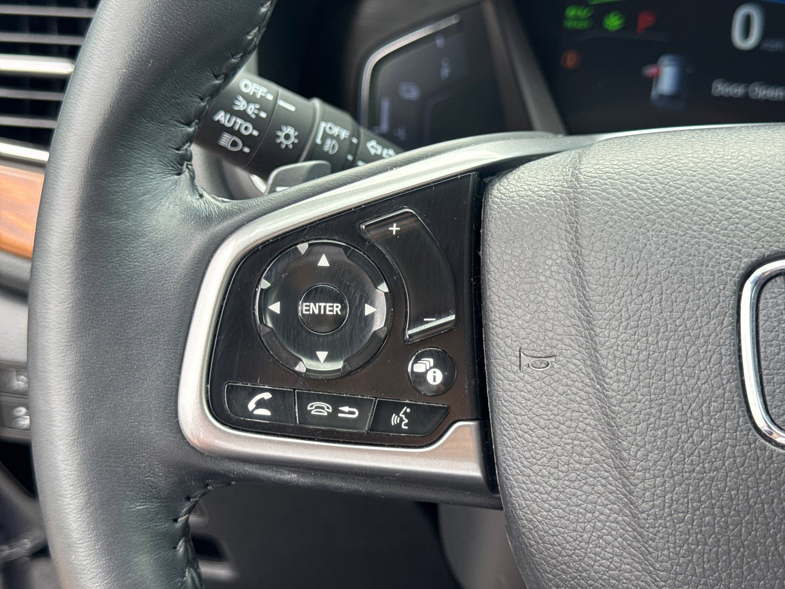 2022 Honda CR-V Hybrid EX-L photo 16