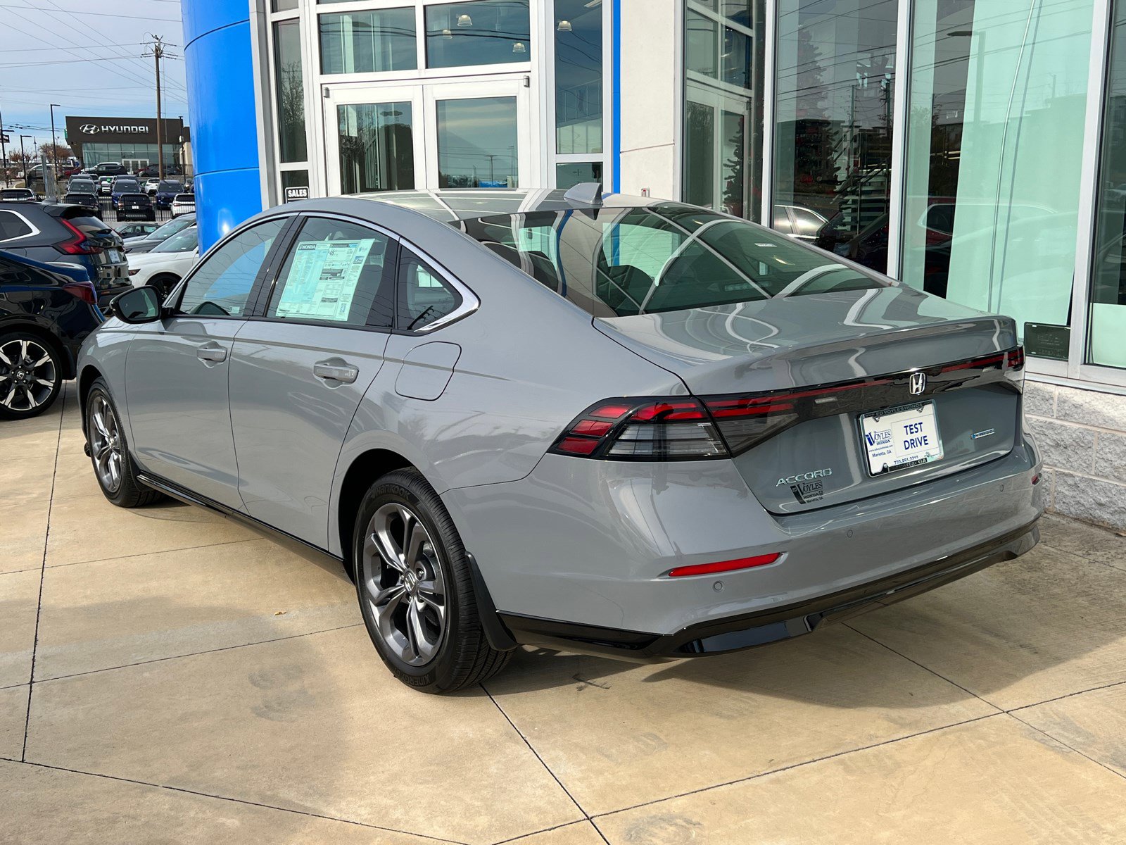 2025 Honda Accord Hybrid EX-L photo 5