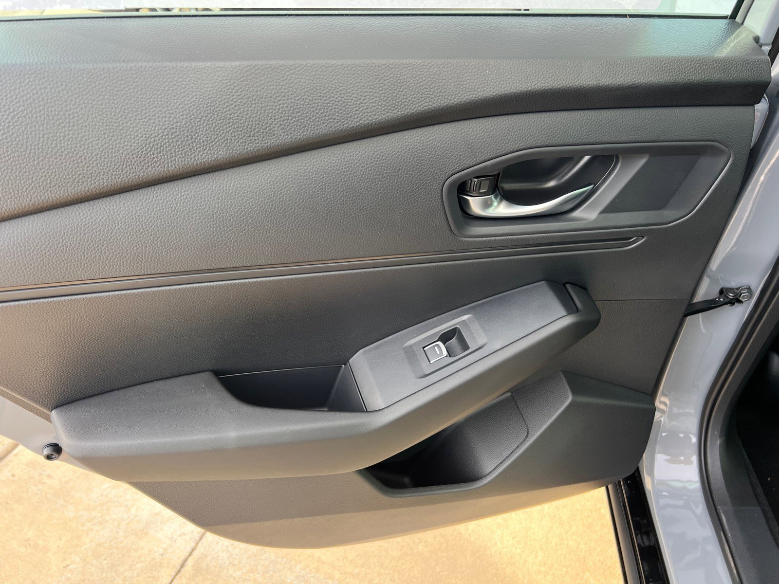 2025 Honda Accord Hybrid EX-L photo 12