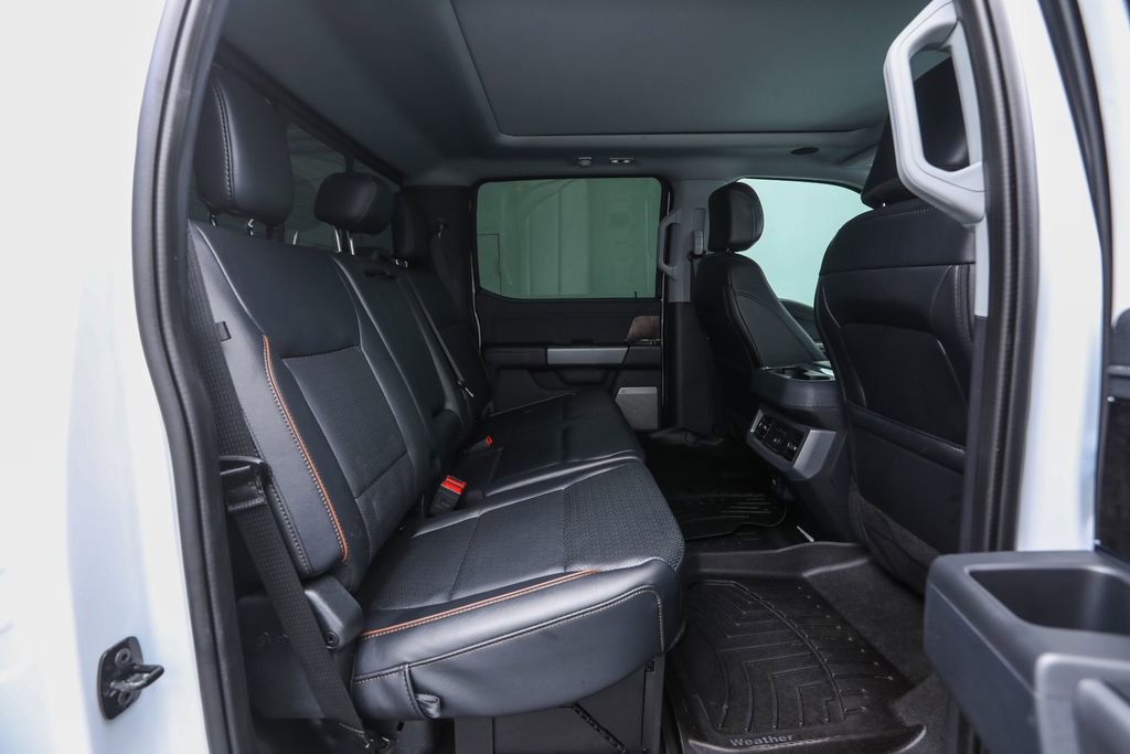 2025 Ford F-250 Lariat photo 17