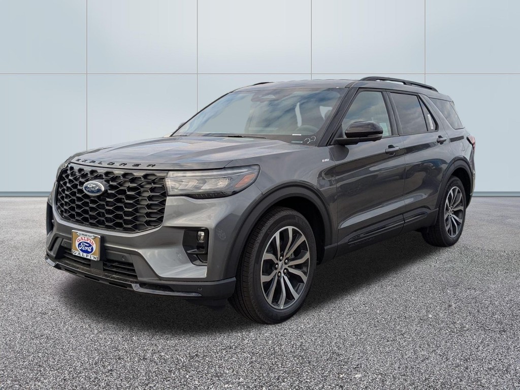 2025 Ford Explorer ST Line