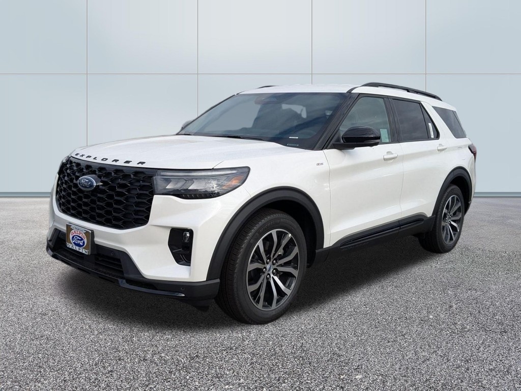 2025 Ford Explorer ST Line