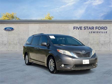 2017 Toyota Sienna XLE Premium