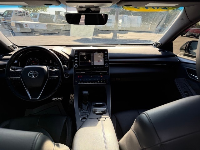 2019 Toyota Avalon Touring photo 9