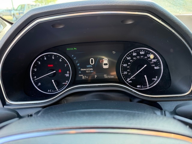 2019 Toyota Avalon Touring photo 16