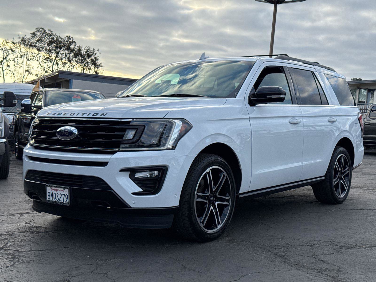 2019 Ford Expedition Limited photo 4