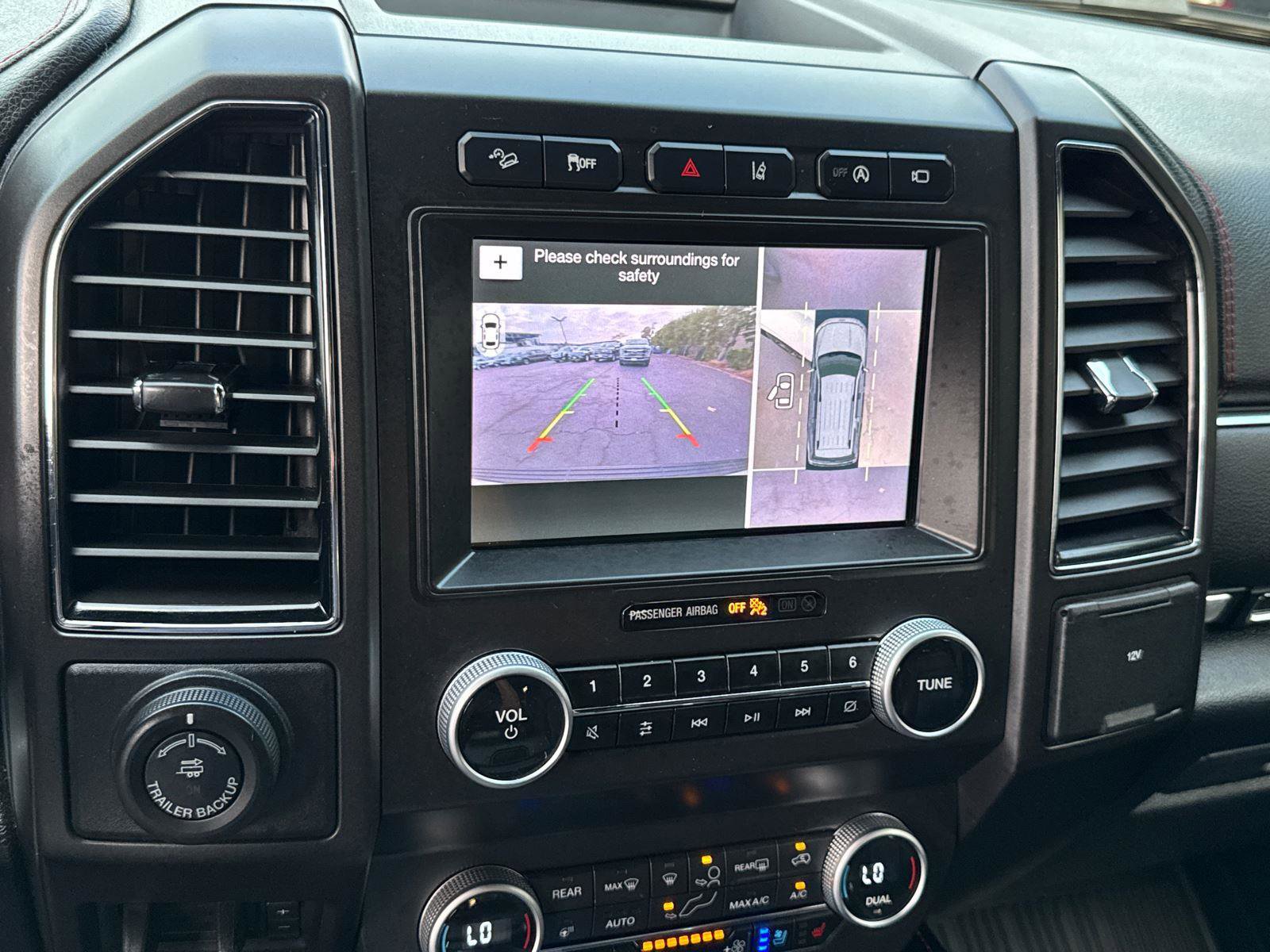 2019 Ford Expedition Limited photo 30